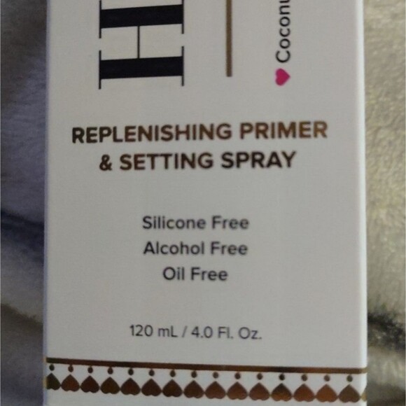 NEW Too Faced Hangover 3 in 1 Replenishing Primer & Setting Spray - Picture 2 of 6